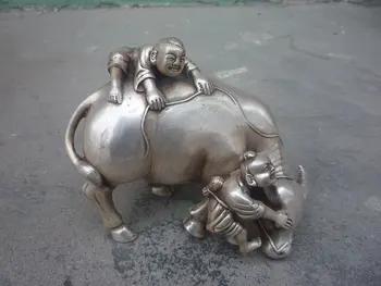 

Old 18C Tibet Silver Statue Sculpture cowboy playing with the OX, Nice Carving,best copper tools wedding Decoration Brass