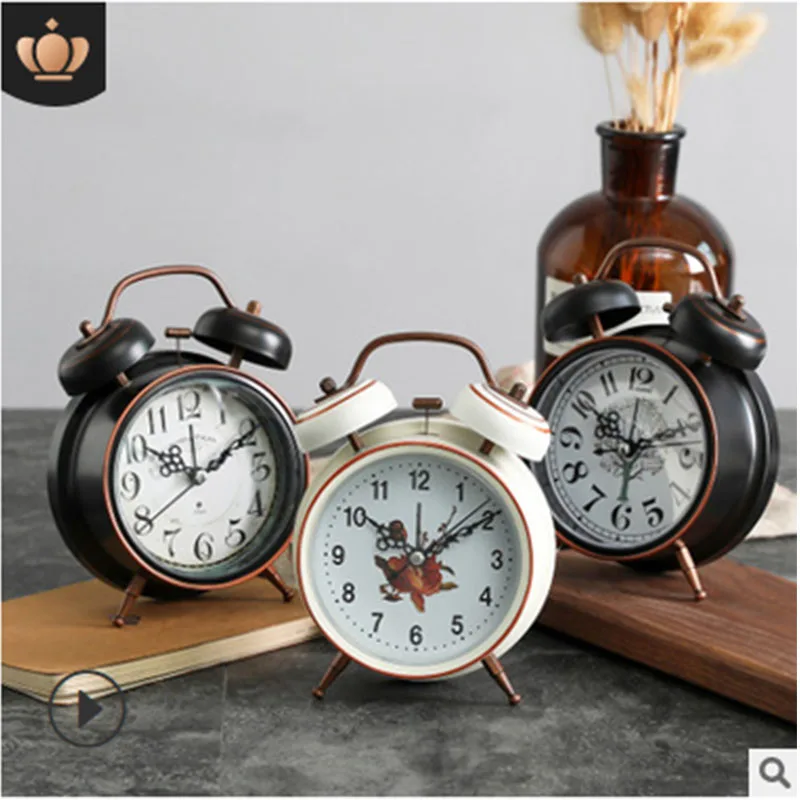 

3 Inch Retro European Creative Fashion Simple Wood Grain Metal Bell Alarm Mute Night Light Student Personality Clock