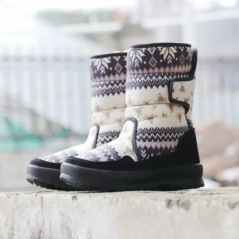 Women winter boots Lady warm shoes snow boot Non-slip plus size 35- 41 women shoes snow boots