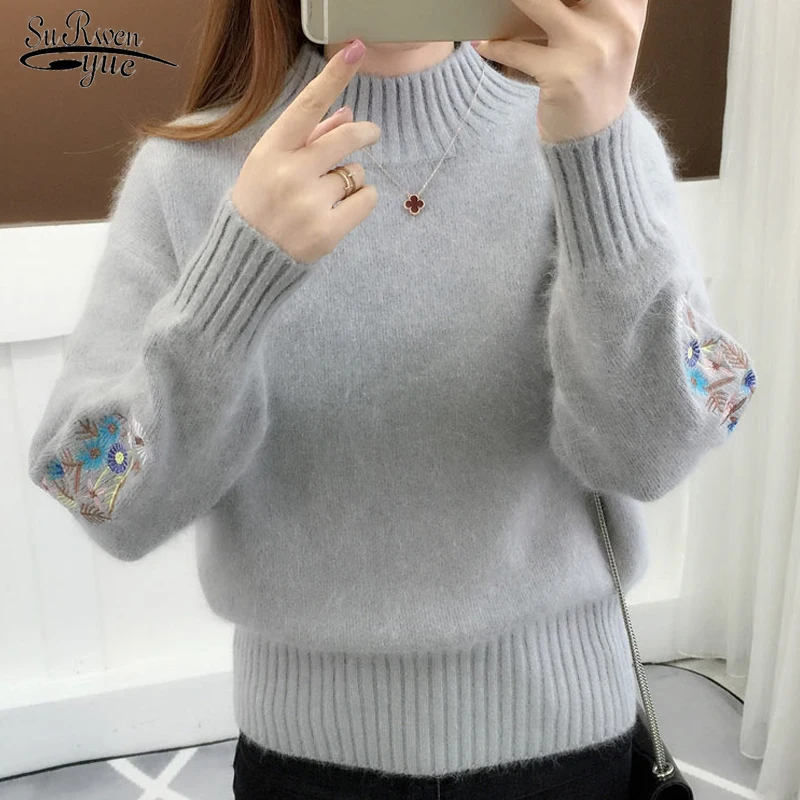

2019 Autumn Loose Embroidery Knitted Women Sweater Turtleneck Long Sleeve Soft Casual Women's sweaters Women Clothing 5459 90