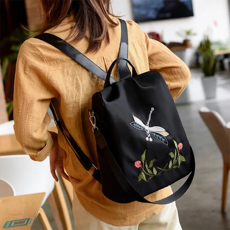 

Vintage Ethnic Style Backpack Female Nylon Dragonfly Embroidery Middle School Student Backpack Outdoor Anti-Theft Travel Bag