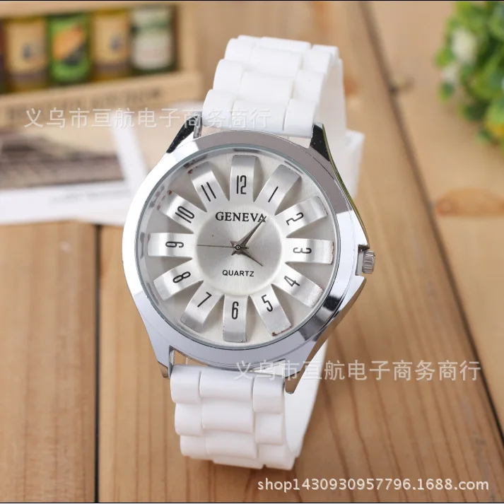 

Hot Selling Geneva Women's Silicone Watch Geneva Petal with Numbers Quartz Watch