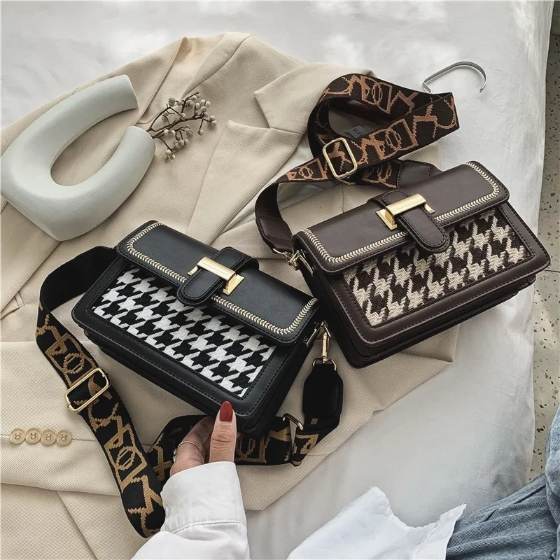 Hot Unique Bag Design Retro Woolen Square Bag & Elegant Shoulder Messenger Width 20.5cm Height 15cm Thickness 8cm