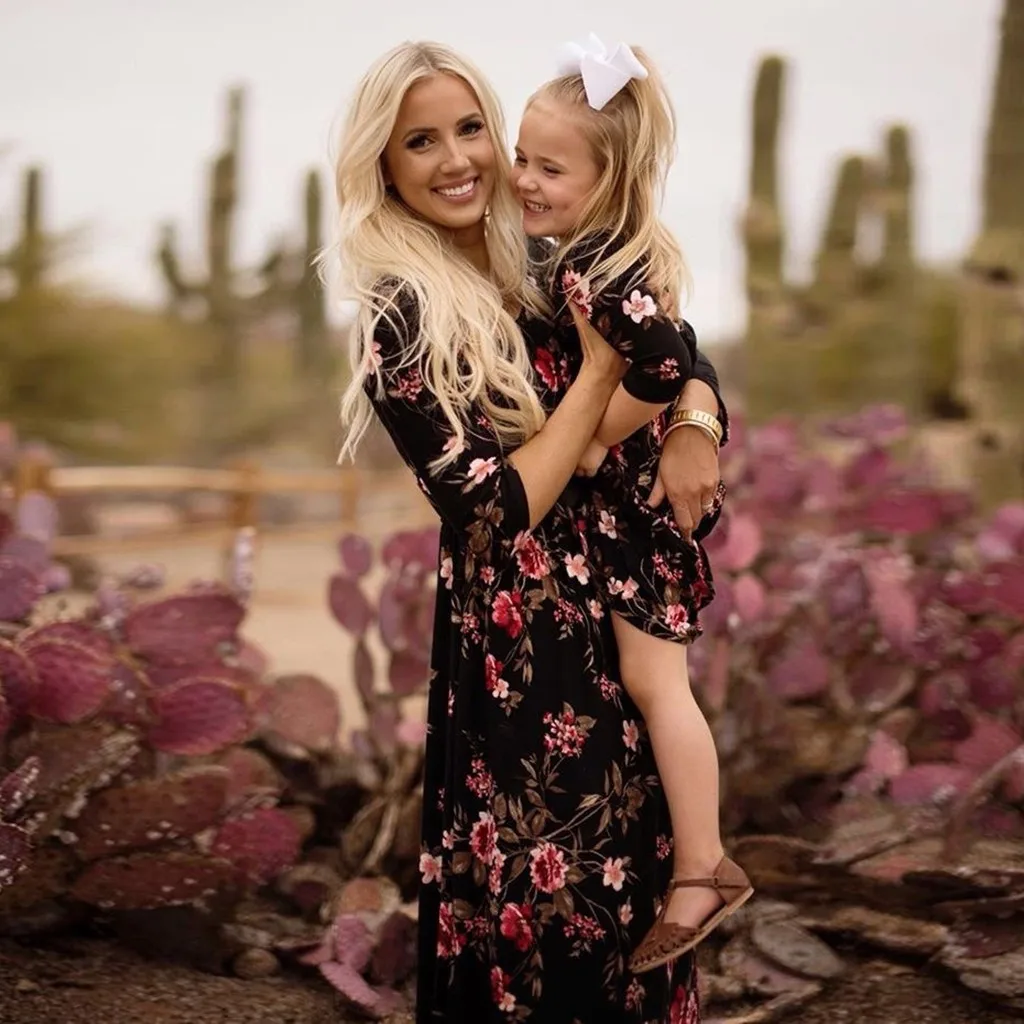 

Mother And Daughter Women 3/4 Sleeve Floral Print Dress Family Matching Clothes womens dresses new arrival 2019 sexy club dress