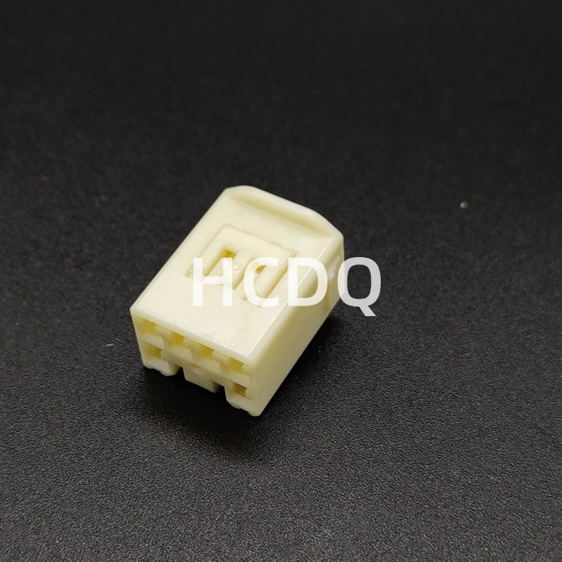 The original 90980-10797 6PIN automobile connector plug shell and connector are supplied from stock