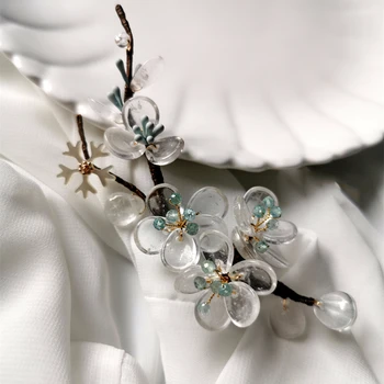 

Natural White Crystal Hairpins Plum Blossom Natural Apatite Hair Accessories For Women Hair Clip Jewelry Headpiece