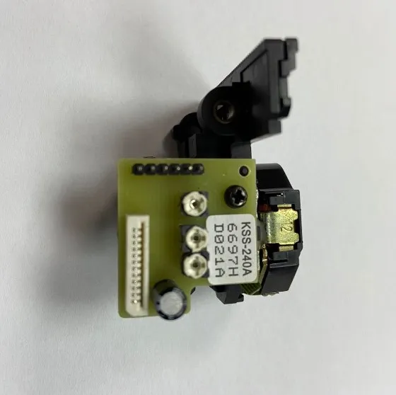 

KSS-240A KSS240A KSS-240 High Quality Radio CD Player Laser Lens Lasereinheit Optical Pick-ups Bloc Optique