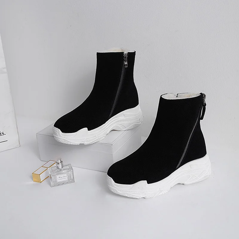 black white EGONERY/Новые теплые зимние ботинки из натуральной шерсти; женские ботинки на платформе с высоким каблуком, из коровьей замши, с круглым носком, на молнии; Прямая - Цвет: black white