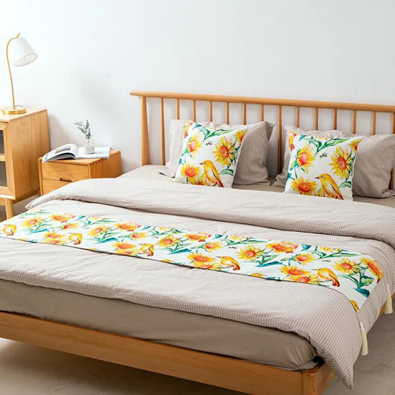 

1pc Floral Birds Printed Bed Runner Cotton Linen Bed Cover Decoration Bed Towel