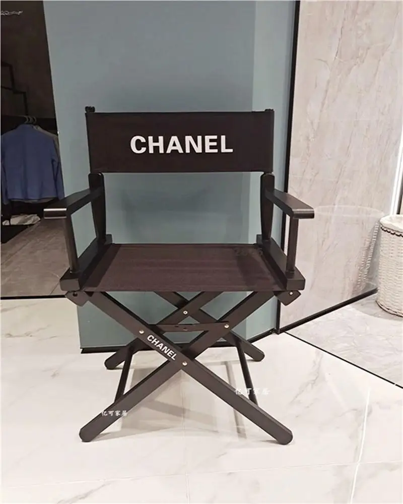 Introducir 50+ imagen chanel director chair Abzlocal.mx