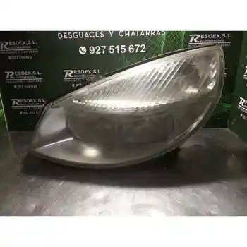 

RIGHT HEADLIGHT RENAULT SCENIC II