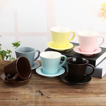 

Tulips Ceramics Coffee Cups Saucers Suit European Cappuccino Latte Coffee Milk Cups Restaurant Afternoon Tea Black Tea TeaCup