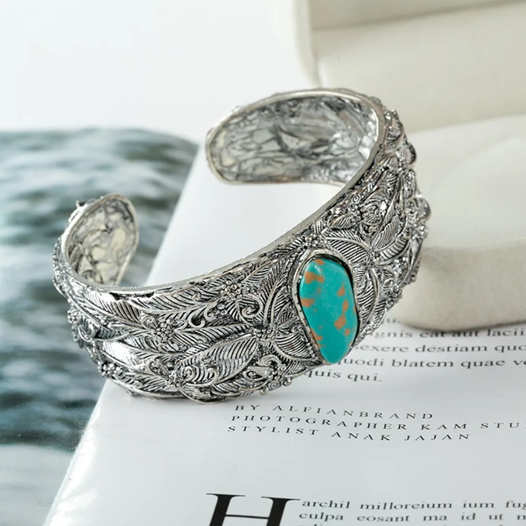 Ethnic Antique Carve Open Cuff Bangles Bracelet Vintage Silver Butterfly Blue Natural Stone Bracelet for Women Indian Jewelry