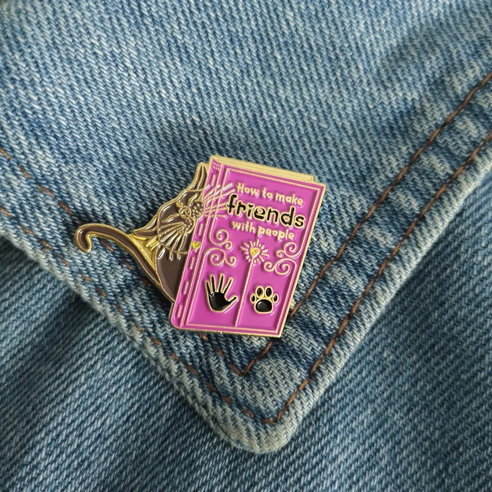 Cartoon Fun Purple Animal Cat Reading Study Enamel Brooch Friends Palm Dog Claw Alloy Badge Clothes Bag Pin Jewelry Gift For Kid | Украшения