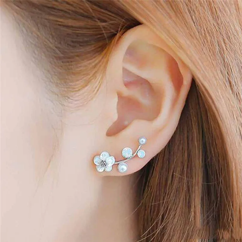 A 27 Silver Корейские модные элегантные жемчужные Кристальные геометрические серьги для женщин, новые полые круглые акриловые Висячие серьги, массивное ювелирное изделие для ушей - Окраска металла: A 27 Silver