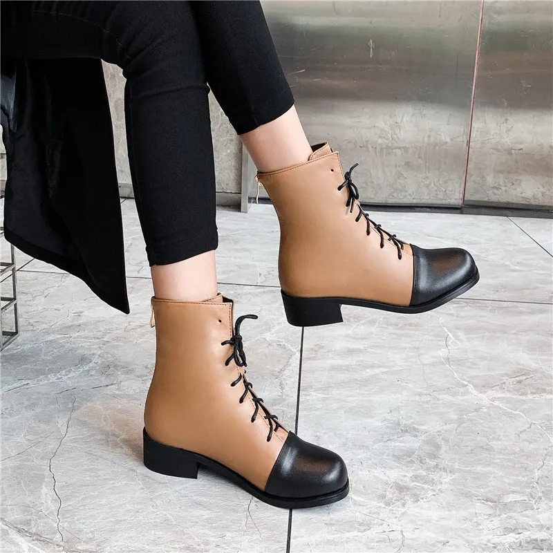 

2019 Fashion Lace Up Chunky Boots Patchwork Autumn Women Shoes Med Block Heels Plus Size Ankle Combat Boots for Women