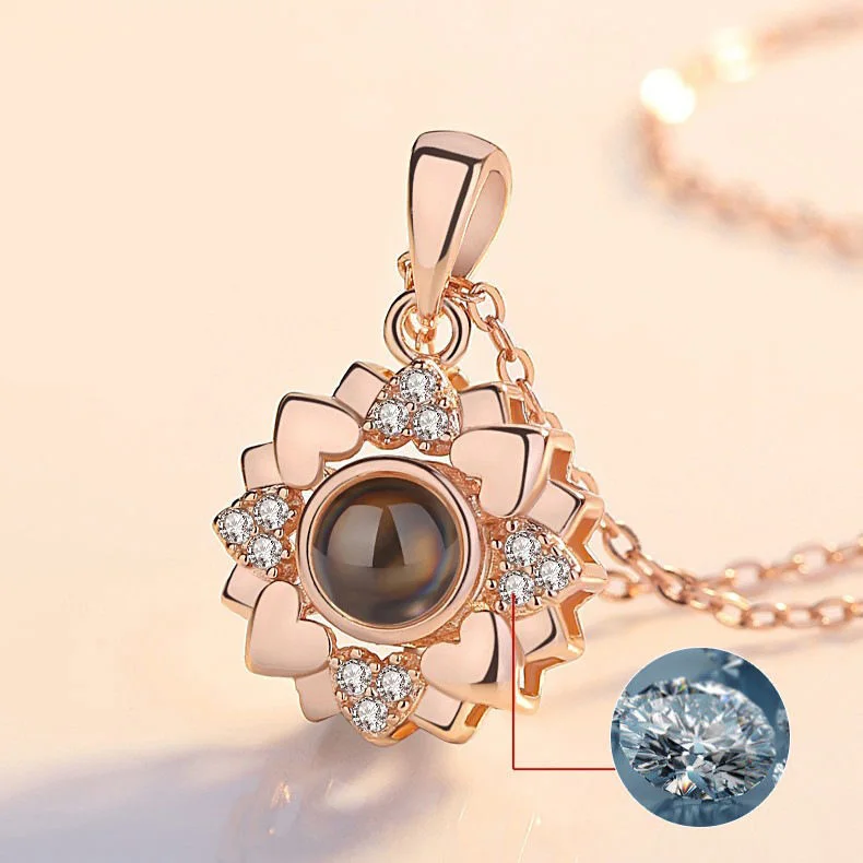 Collier Projecteur - "Je t'aime" en 101 Langues