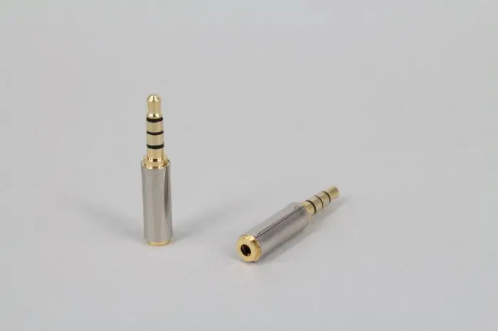 2469479730_680702530