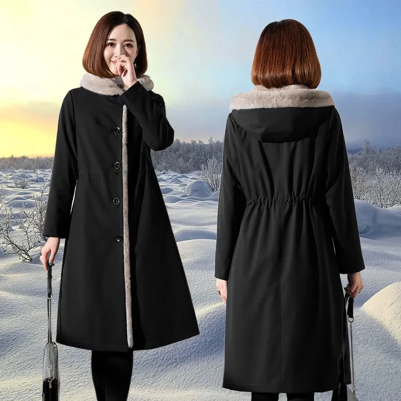 Рисунок 3 - Женская осенне-зимняя куртка