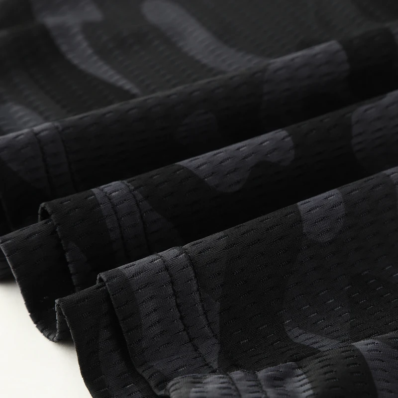 2021 Men Sports Shorts Camouflage Zipper Pocket Running Shorts Mesh Quick Dry Training Fitness Five Pants Breathable Gym Shorts