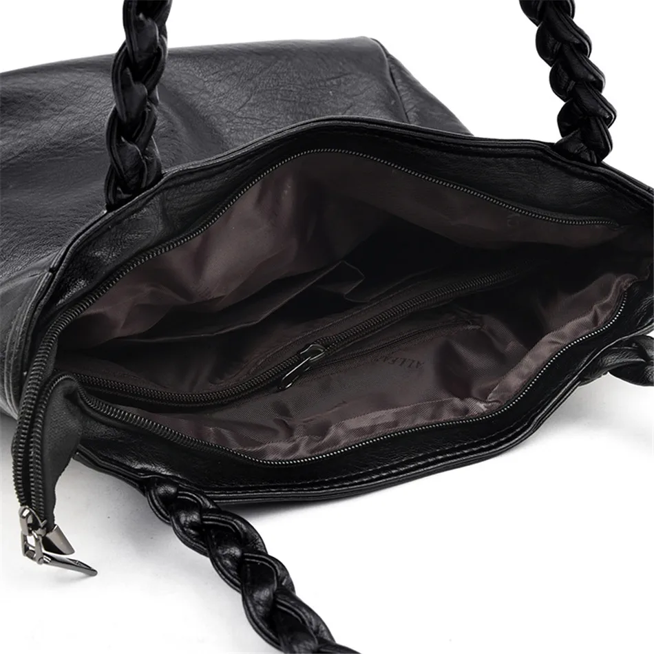 CHANEL Black Caviar Leather Modern Chain Tote Bag – JDEX Styles