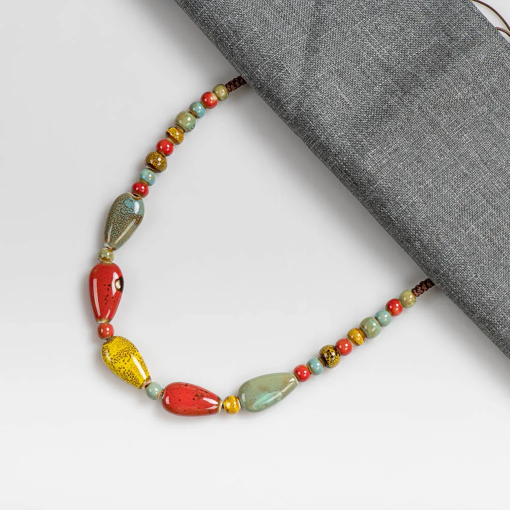 ColorfulRetroIrregularshapeCeramicBeadsGiftNeckalceartwareAntiquewholesaleNecklaces