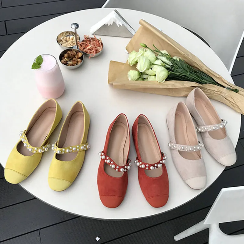 

MONMOIRA Round Toe Ballet Flats Shoes Women Luxury Pearl Patchwork Women Flats Slip on Elegant Ladies Shoes SWA0320
