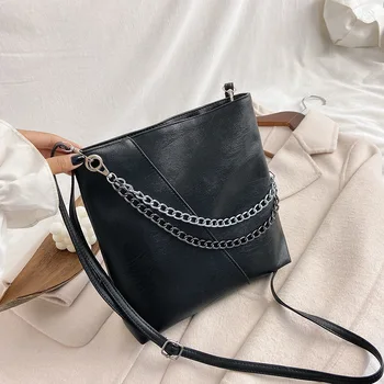 

Autumn 2020 New Bag Female Cool Chain Bucket Bag Solid Color Shoulder Bag Messenger Bag