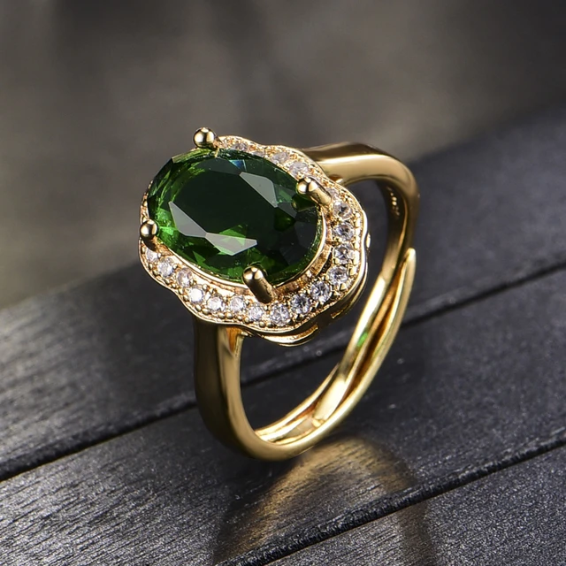 Kite Cut Emerald Nature inspired Engagement Ring Yellow Gold – Nobel Yates