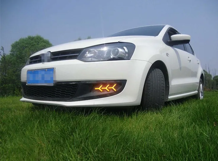 EOsuns led drl дневные ходовые огни для Volkswagen Polo 2011-2013 с динамическим движущимся желтым поворотным сигналом и синим ночным светом