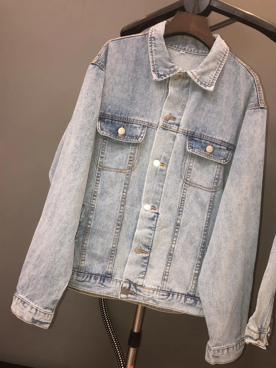 Jaket Denim Berlian Imitasi Rumbai 