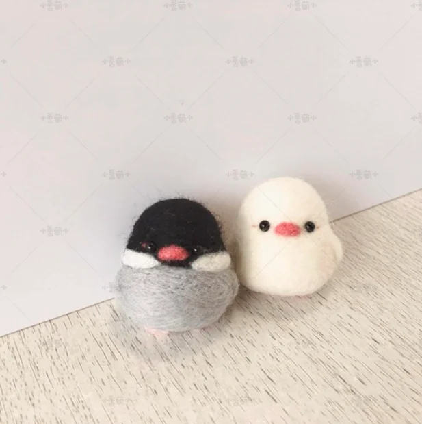 White wenniao grey wenniao Parrot wool needlepoint kit wool felt needle felting decoration craft needlecraft DIY handmade