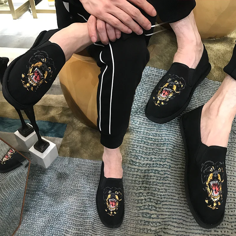 

2019 Spring Fashion Flats Shoes Espadrilles Loafers Man Women Canvas Harajuku Rubber Canvas Embroider Shoes