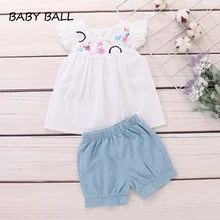 Летняя футболка с расклешенными рукавами и вышитыми цветами для маленьких девочек костюмы из топа и шортов комплекты повседневной одежды милый комплект из 2 предметов