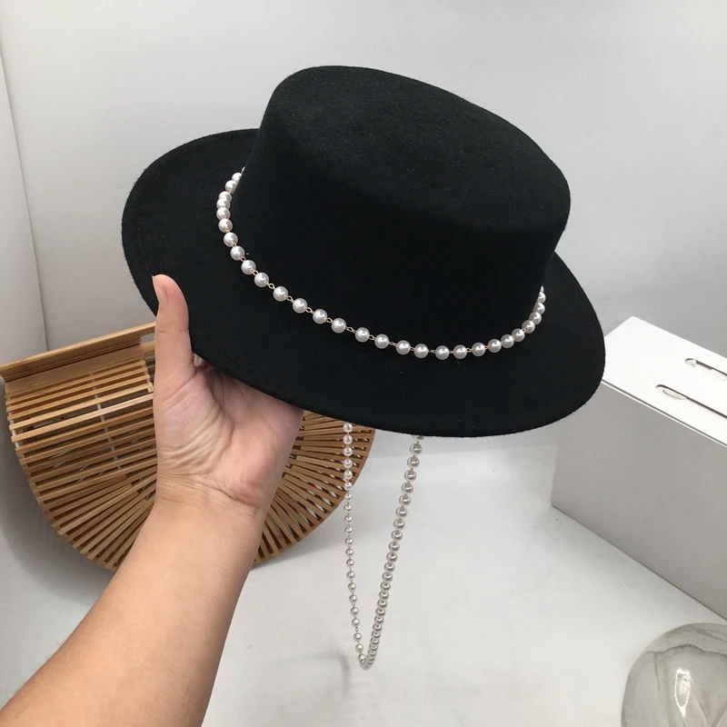 Trill большой V большой красоты с черной шерсти шляпа мода женский Британский Джокер Жемчуг Короткие карнизы плоская шляпа