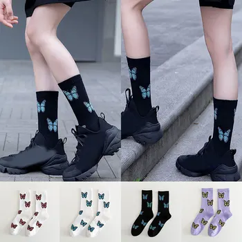 

2020 New Women Socks Fashion Butterfly Cotton Streetwear Harajuku Breathable Foot Middle Tube Red Blue Black Purple Female Sock
