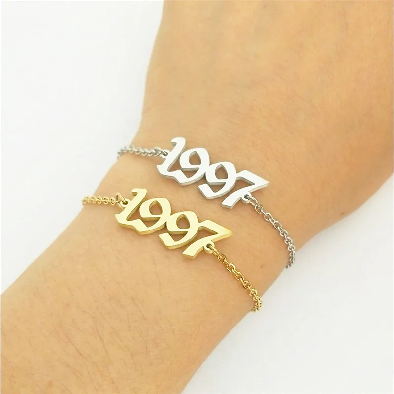 

Custom Old English Number Bracelet Birth Year 1997 Hand Link Gold Silver Chain Bracciali Donna Friendship Gift Vintage Jewelry