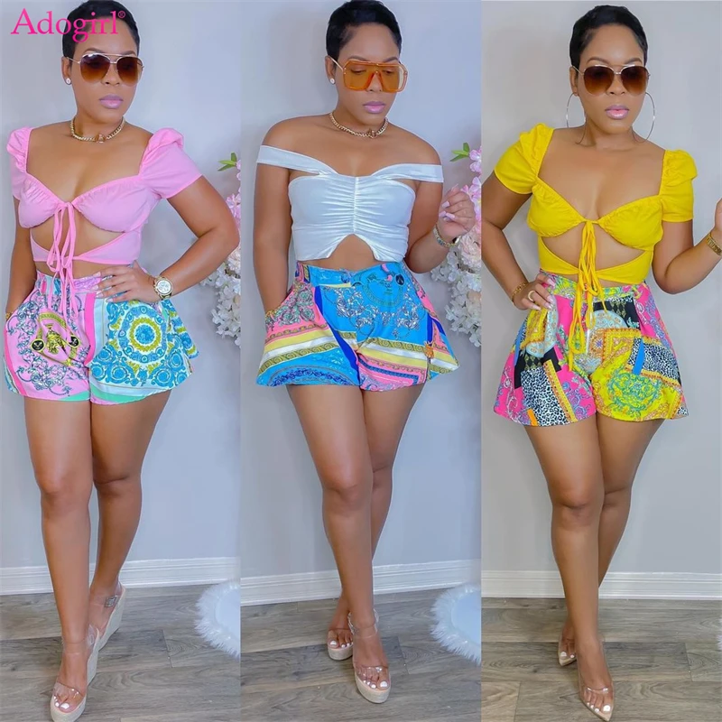 

Adogirl Paisley Print Women Casual Shorts with Pockets Button Fly Summer Pants