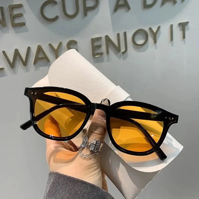 Designer Sunglasses Unisex Classic Retro Square Yellow Lenses_voghion.com