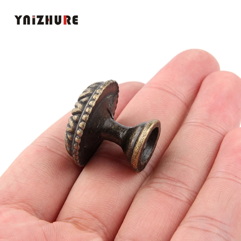2018-Direct-Selling-Special-Offer-Puxador-Knob-Ynizhure-30pcs-18-16mm-Daisy-Antique-Handle-Drawer-Pull (3)