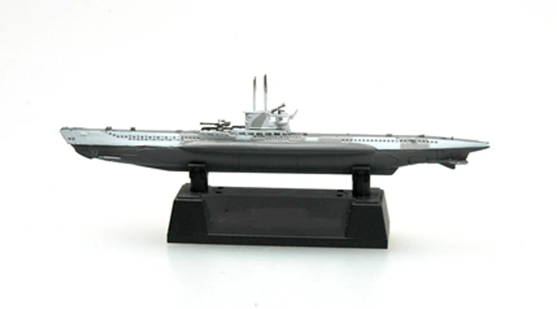 1:700 scale World War II German DKM U-boat Type VII C Submarine Plastic Assembly Warship Model kit for adult kid Toy