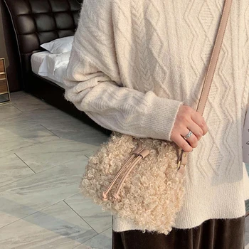 

Women Bag 2020 Spring Crossbody Bag Bucket Pack Lady Leisure Style Multicolor Khaki Green Solid All-match Breathable BWB14245-2