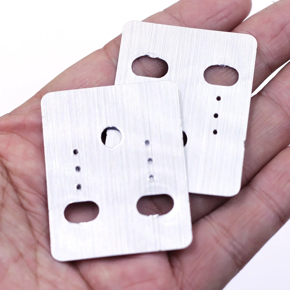 Рисунок 5 - Новые бумажные пластиковые серьги