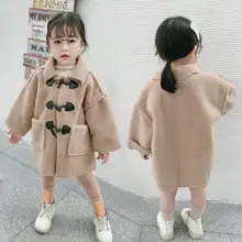 Детская одежда зима стиль девушки рог пряжки пальто для детей младшего и среднего возраста модные длинные пальто с мехом