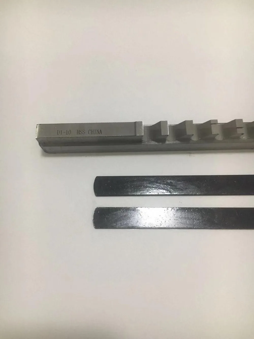 Keyway-Broach-Cutting-Tool-Metric-Size-10mm-D-Push-Type-with-Shim-HSS-Broaching-Cutting-Tool (2)
