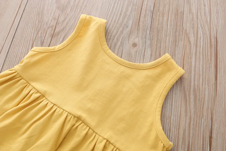 14816507813_938143651