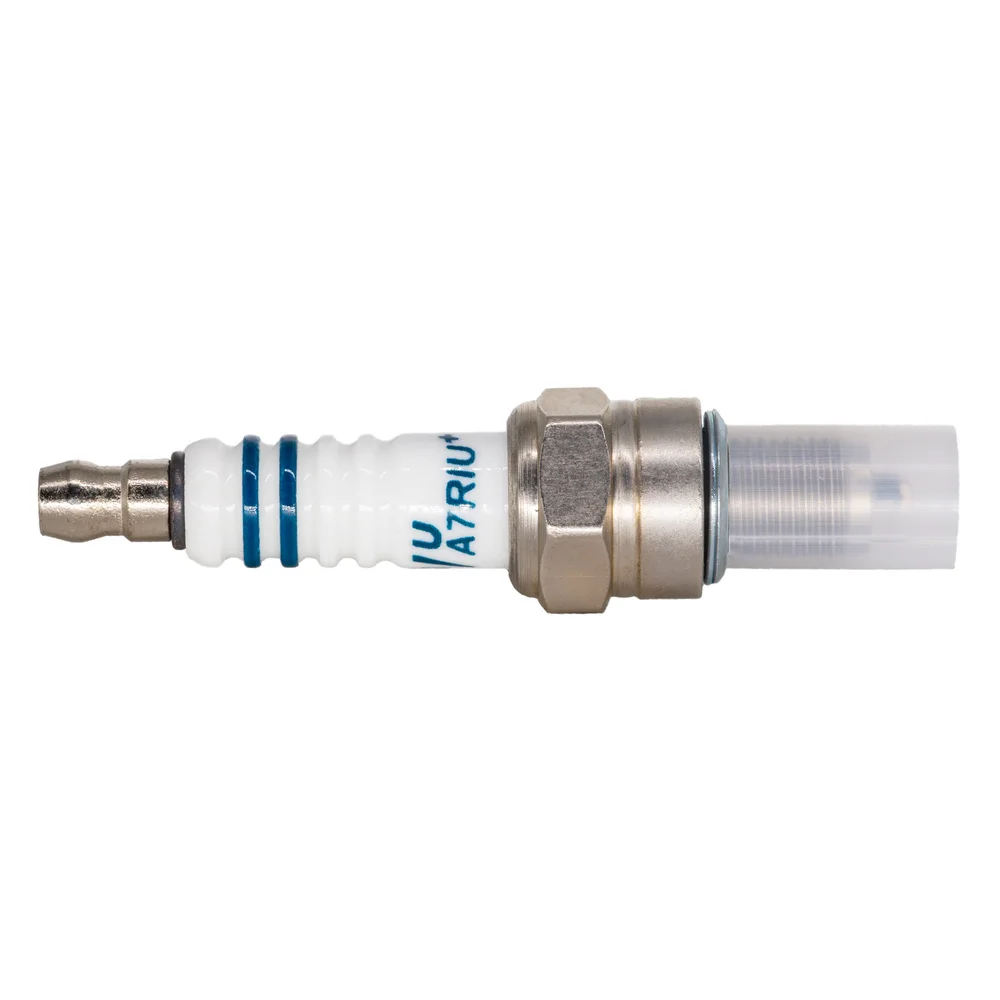 Candle Replacement for Candle CR7HSA Spark Plug Iridium Bujia TORCH A7RIU+ A7RIU A7RTC A7TC New Longer Life Time spark plug