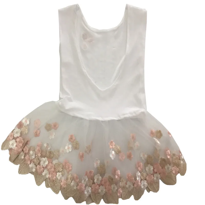 Вязаное платье с цветочной вышивкой для новорожденных девочек; платье принцессы с v-образным вырезом на спине для фотосессии