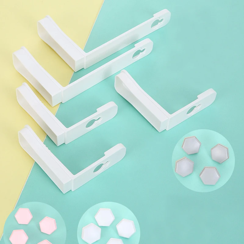 12205943768_1720500702