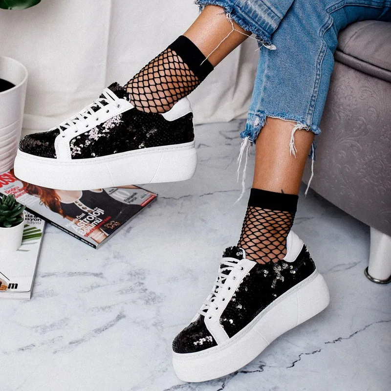 

CYSINCOS Women Sneakers 2019 Casual Canva Shoes Fashion Lightweight Lace Up Sneakers Summer Breathable Flats Shoes